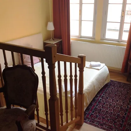 Hotell Small Luxury Palace