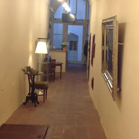 Hotell Small Luxury Palace Prag