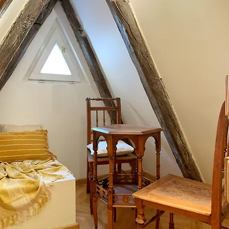 Small Luxury Palace Hotell Prag