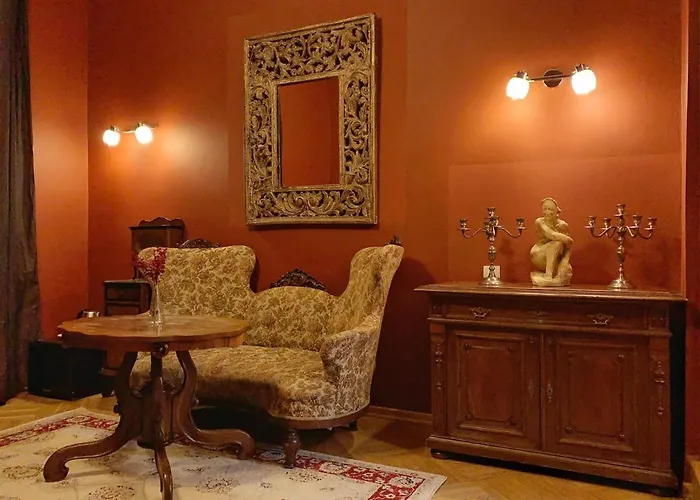 Small Luxury Palace 4* براغ