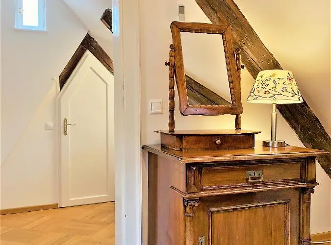 Small Luxury Palace 4* براغ