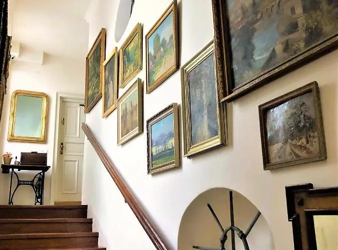 فندق Small Luxury Palace براغ