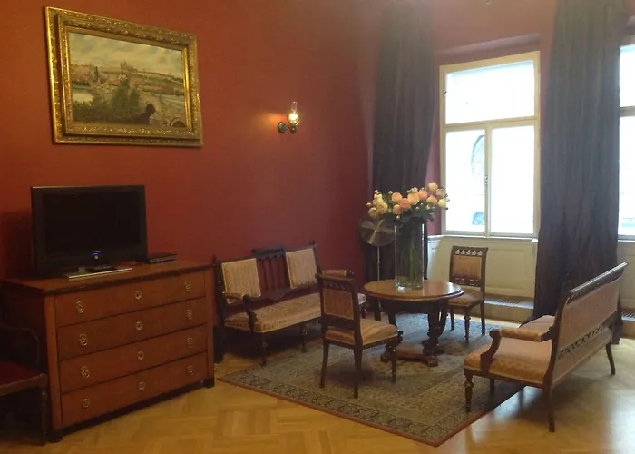 فندق Small Luxury Palace براغ