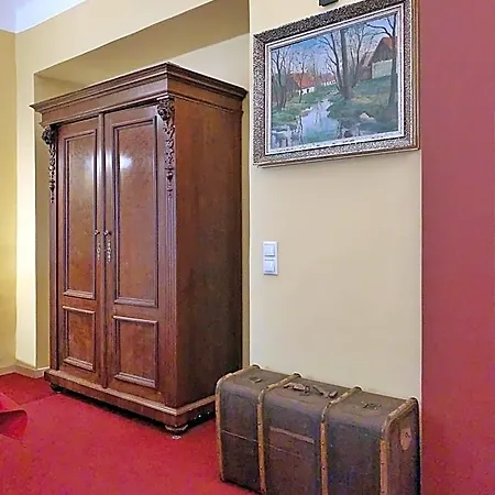 Small Luxury Palace 4*