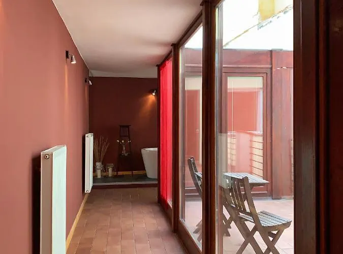Small Luxury Palace Hotel