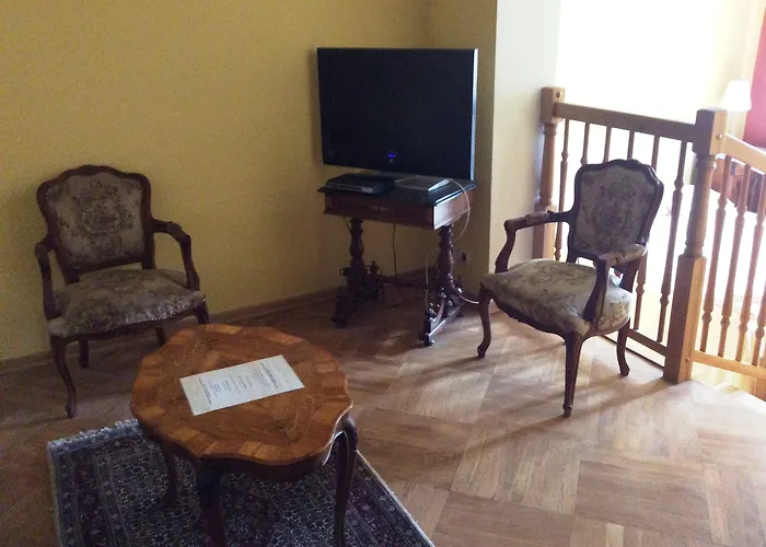 Hotel Small Luxury Palace 4*