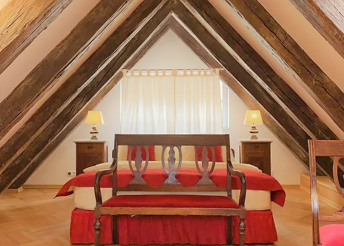 Small Luxury Palace Prag