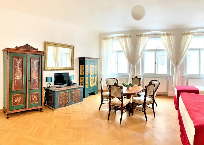 Hotel Small Luxury Palace