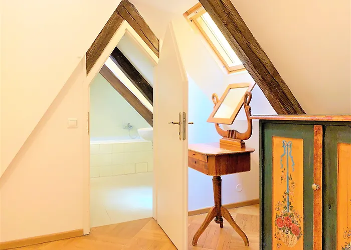 Small Luxury Palace 4* Prag