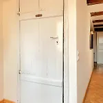 Small Luxury Palace Hotel 4*